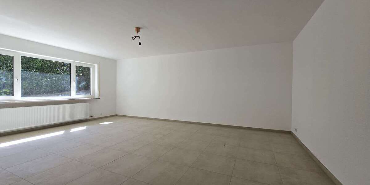 Etagenwohnung Bad Homburg vor der Höhe Berliner Siedlung/Gartenfeld - 2 Zimmer, 75 m&sup2;, 1.100&euro; | Angebot:26476927