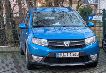 Dacia Sandero 150.000 km 4.399 &euro; Hanau 63456