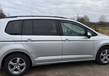 VW Touran 224.000 km 11.000 &euro; Hanau 63456