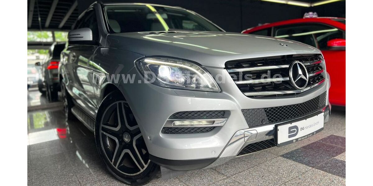 Mercedes-Benz ML 350 156.000 km 19.990 &euro; Hanau 63457