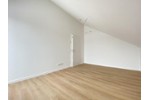 Dachgeschoßwohnung Bad Vilbel - 2 Zimmer, 82 m&sup2;, 1.800&euro; | Angebot:23088657
