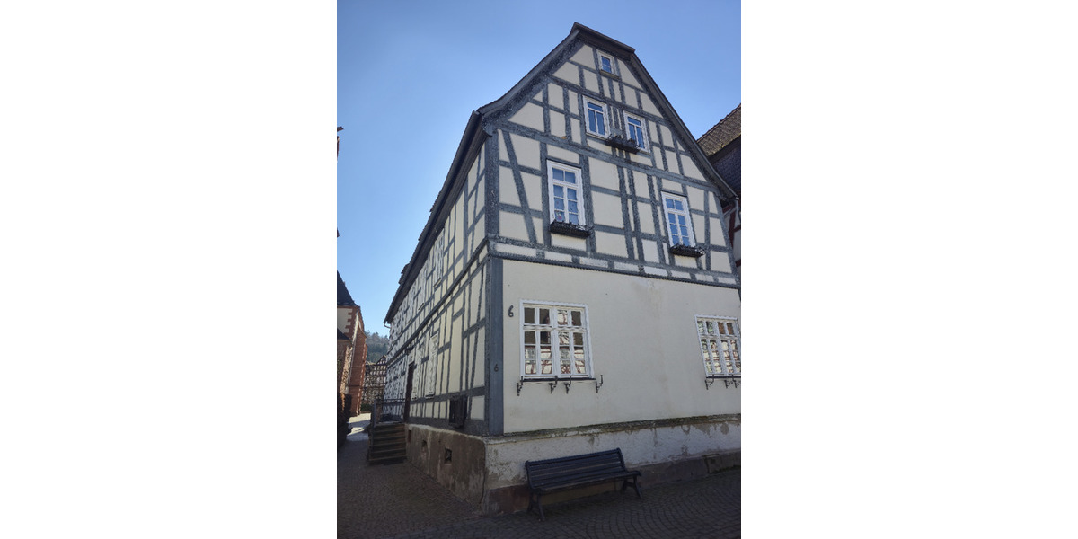 Etagenwohnung Büdingen - 2 Zimmer, 58 m&sup2;, 550&euro; | Angebot:23620620
