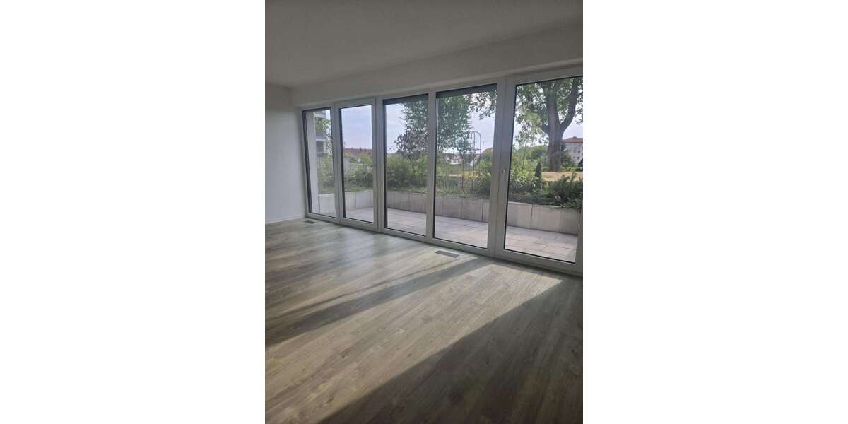 Etagenwohnung Frankfurt Bonames - 3 Zimmer, 108 m&sup2;, 1.880&euro; | Angebot:27439877
