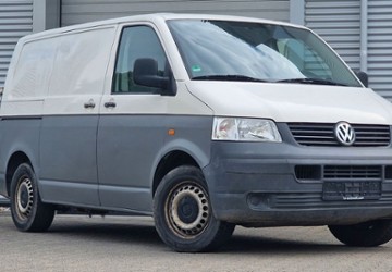 VW T5 Transporter 242.000 km 5.000 &euro; Friedrichsdorf (10 Min. nördlich von Frankfurt/M) 61381