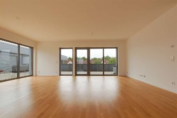 Wohnung Bad Homburg Ober-Eschbach - 4 Zimmer, 173 m&sup2;, 2.420&euro; | Angebot:27101907