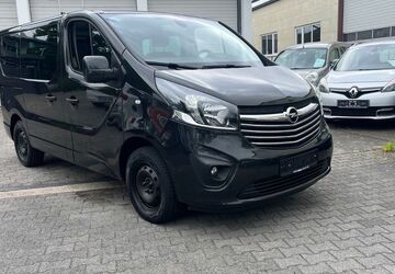 Opel Vivaro 149.000 km 15.900 &euro; Hanau-Kleinauheim 63456