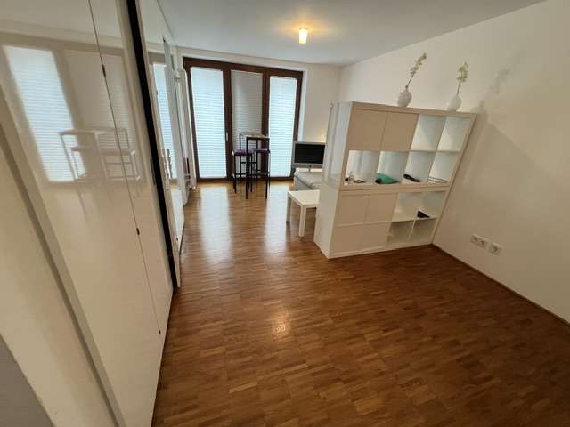 Etagenwohnung Frankfurt am Main Innenstadt - 1 Zimmer, 32 m&sup2;, 895&euro; | Angebot:27351611