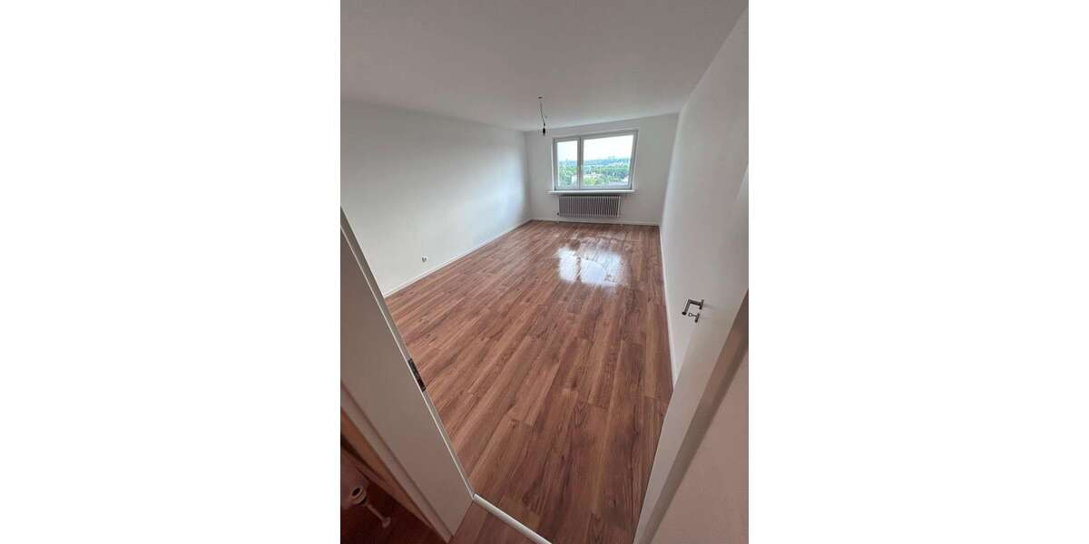 Etagenwohnung Hanau Kesselstadt - 3 Zimmer, 91 m&sup2;, 1.150&euro; | Angebot:27320219